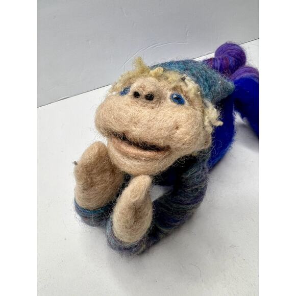 Wool Felted Elf Figure - Picture 2 of 8